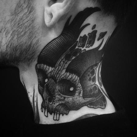 Tattoos - skull neck - 127135